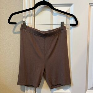 Joah Brown Biker Short High rise